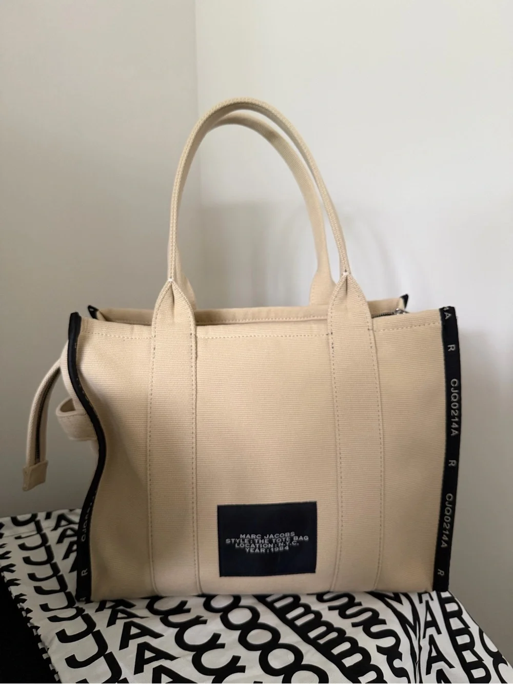 Preloved Marc Jacobs The Jacquard Large Tote Bag